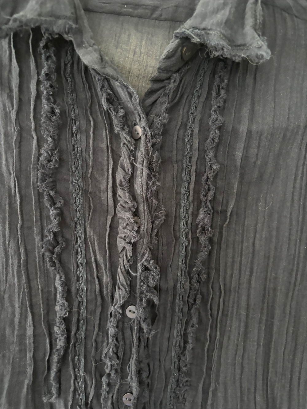 Textured Navy Long-Sleeve Button-Down Blouse - Picture 3 of 5
